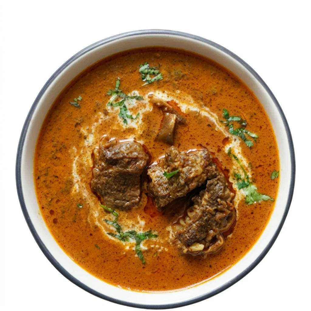 "Kabo Madras Curry Masala spice blend close-up – plated Madras lamb/goat curry on a white background"